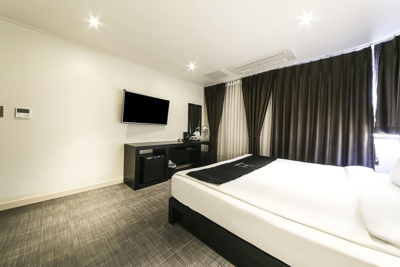 Publico Hotel Seogwipo Eksteriør billede